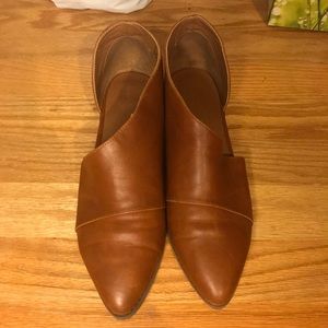 Universal Threads Wenda Flats